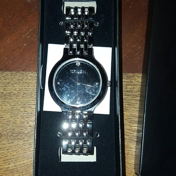 Firm Price Sale 🆕️RARE Gruen Men's Diamond Status Watch - Picture 2 of 4